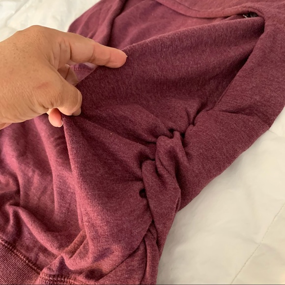 Feathers Maternity Love Sweatshirt S - Picture 3 of 3